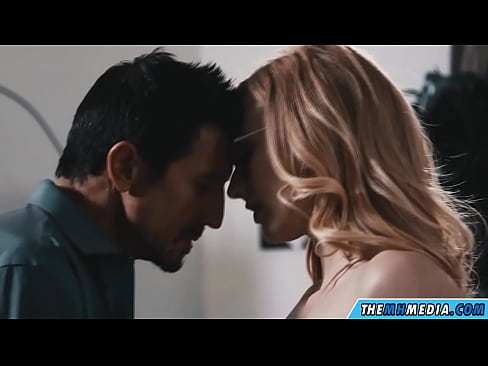 ❤️ Ngono ya kimapenzi na blonde mvivu kwetu sw.xxxdesichudai.ru ️❤